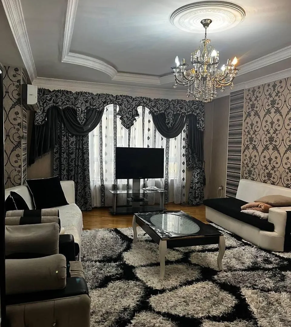 Lux Family Apartment In Baku City Center Azerbaijan