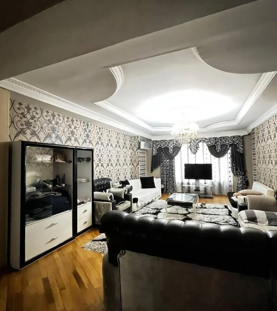 Lux Family Apartment In Baku City Center Azerbaijan